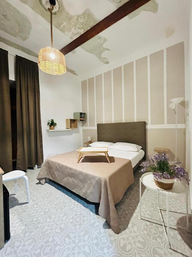 Casa La Cava Bed and Breakfast Taranto Exteriör bild